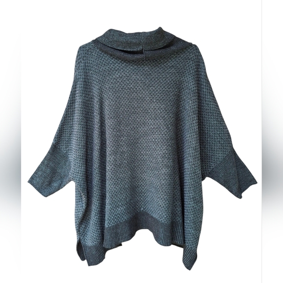 Croft & Barrow Grey/Black Cowl Neck Poncho Style Sweater Size XL - Picture 8 of 9